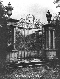 Gates at Cronton Hall