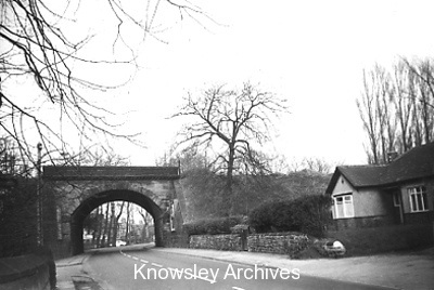 Archway Road railway bridge, Huyton