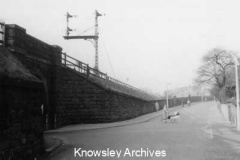 Hey Road railway bridge, Huyton