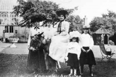 Beecham children at Ewanville, Huyton
