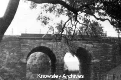 Railway bridge, Mill Brook, Kirkby