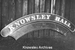 Locomotive nameplate Knowsley Hall