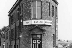 Flat-iron building, Prescot