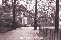 Roby Hall, Roby