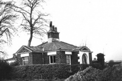 Lodge at Bowring Park, Roby