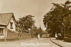 Station Road, Roby