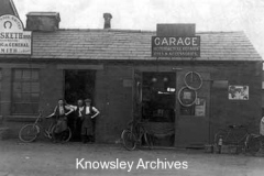 Brook Smithy and garage, Whiston