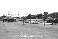 Henley Memorial Park, Whiston