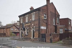 Carrs Hotel, Whiston